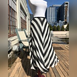 Vintage Dana Buchman Chevron Silk Maxi Skirt